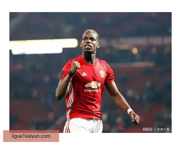 阿卜杜拉耶·杜库雷在英超中的表现稳健，成为球队中场核心的重要支柱