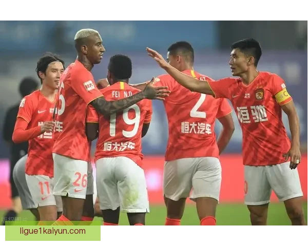 广州队锋线重组持续推进，状态回暖备受期待